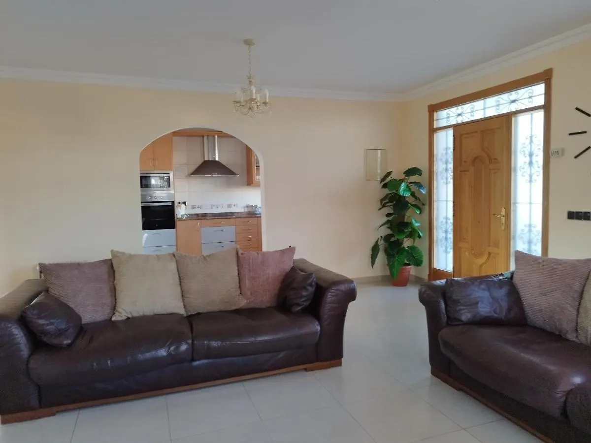 Villa Casa Del Sol 3 Bedroom Villa With Private Solar Covered 12M X 6M Pool Minimum Stay 7 Nights Chromecast And Wifi Throughout The Property Triquivijate