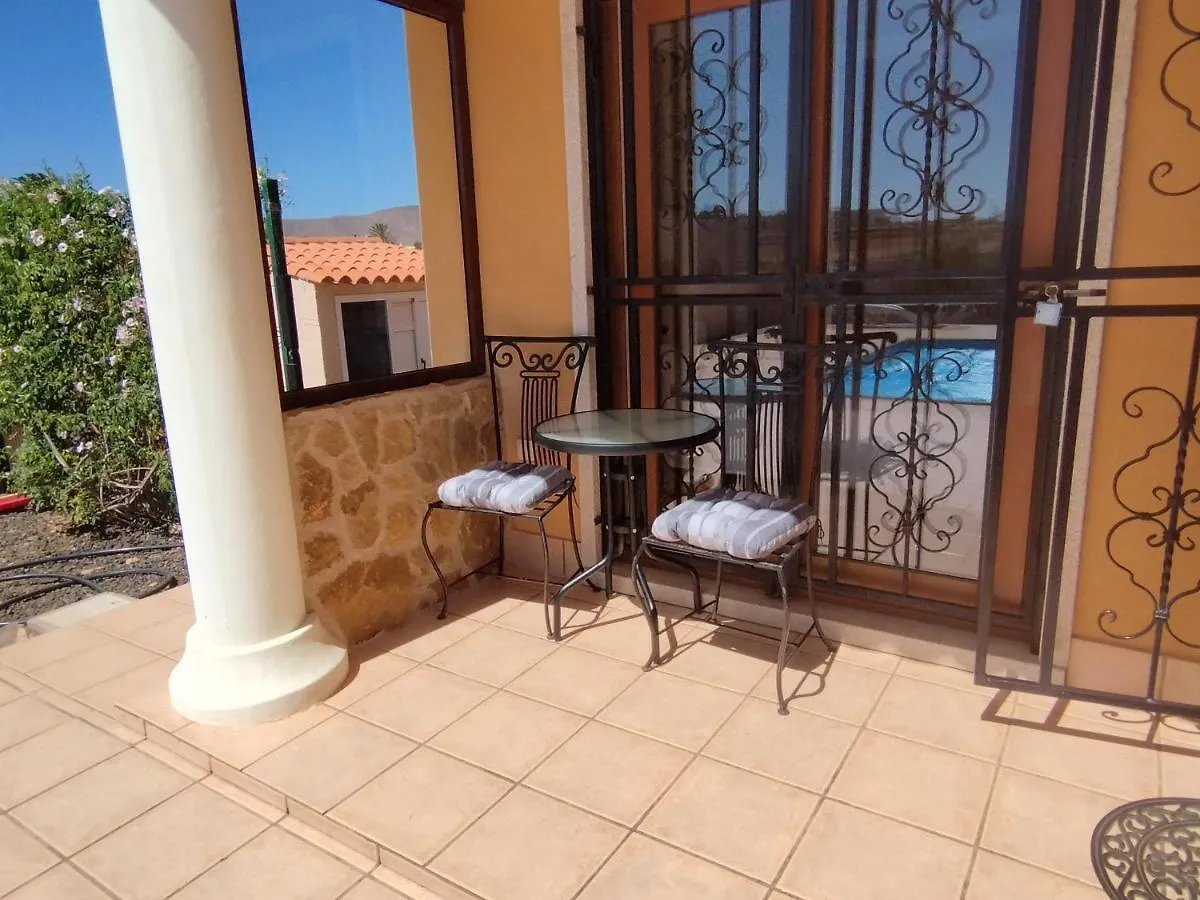 Villa Casa Del Sol 3 Bedroom Villa With Private Solar Covered 12M X 6M Pool Minimum Stay 7 Nights Chromecast And Wifi Throughout The Property Triquivijate